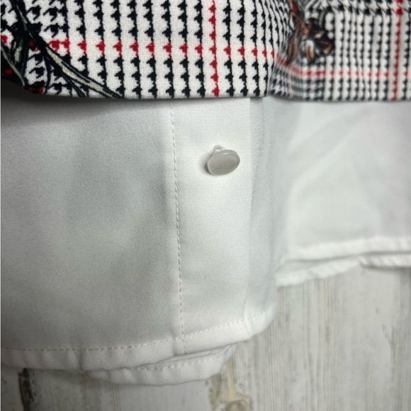 Faith And Joy Women’s Floral Houndstooth Top White Black Size Large - Picture 6 of 12